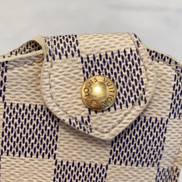 LOUIS Vuitton Damier Etui Lunettes Glasses case - Picture 3 of 12